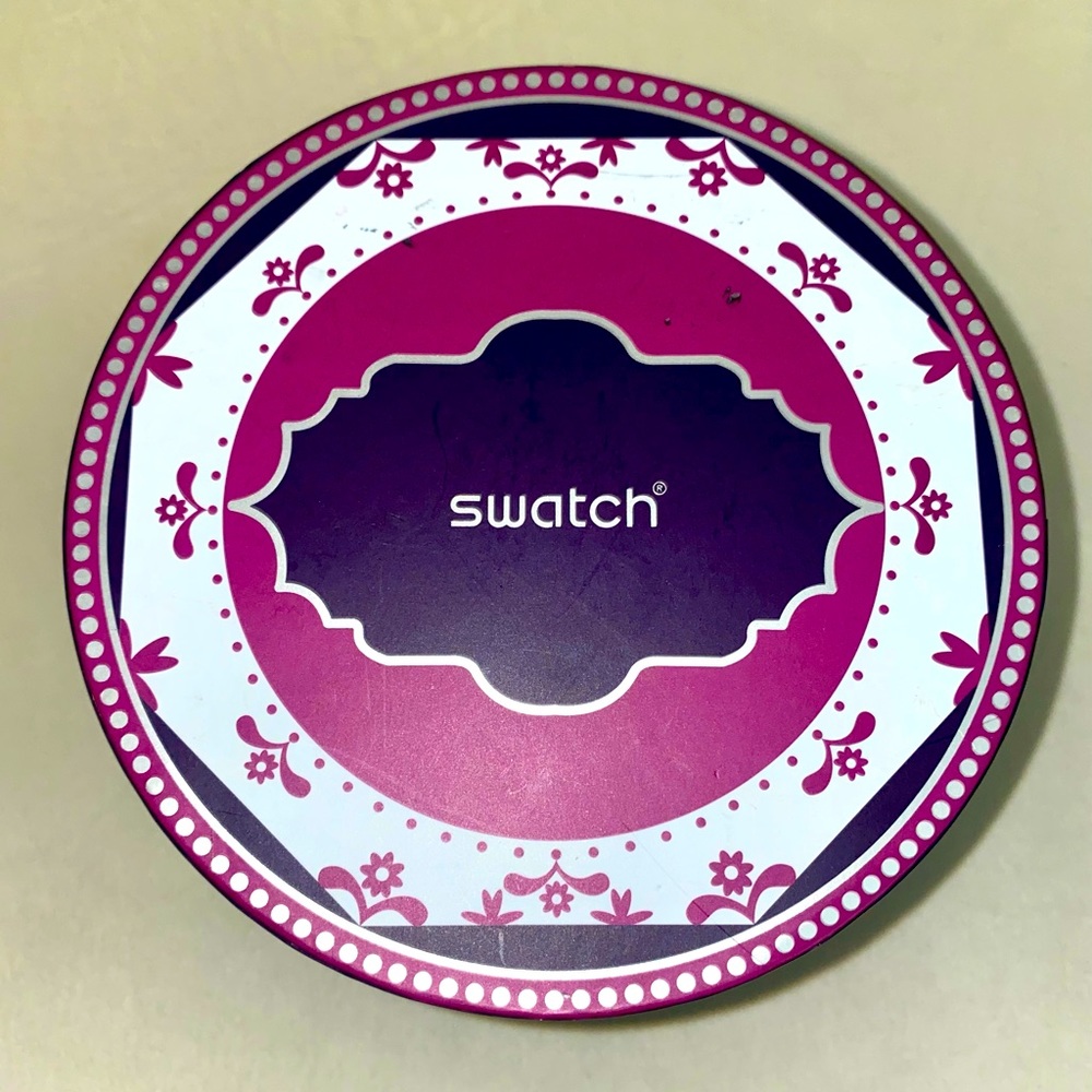 Swatch “Alice in Wonderland” Collectors Edition